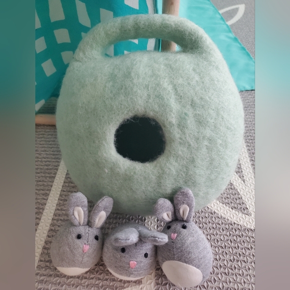 Lovevery bunnies in a burrow - Picture 2 of 3